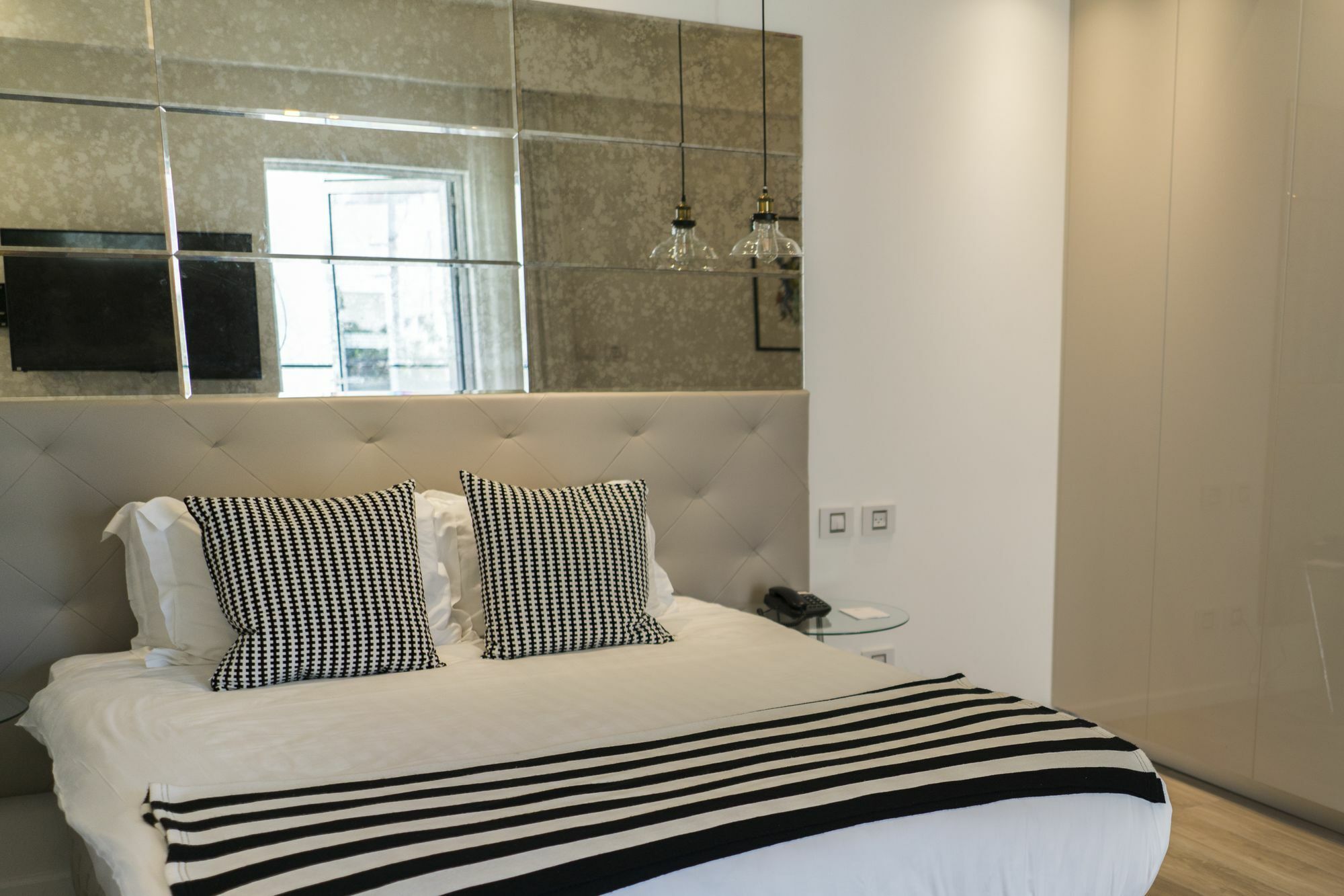 K Suites Tlv By The Beach Tel Aviv Eksteriør billede